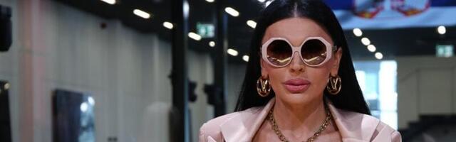 Elektra Elit jedva preživela! Transrodna pevačica prošla kroz pakao: "Imala sam unutrašnje krvarenje!"