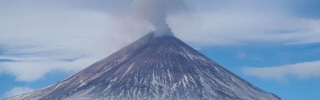 Nova katastrofa na Kamčatki: ERUPTIRAO VULKAN (FOTO)