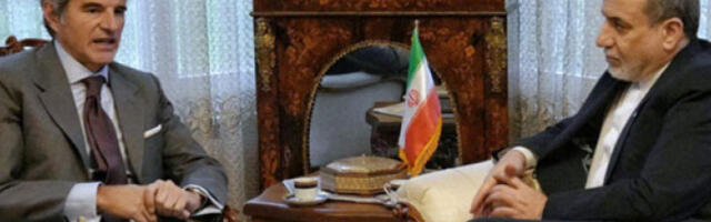 Гроси разговарао са Аракчијем о преговорима Ирана и САД