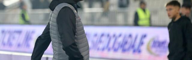 "Ti si Zvezdin...": Ovo su Delije skandirale Lalatoviću, domaći odgovorili, odjekuje sa svih strana u Pazaru!