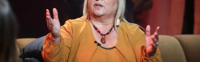 "RASTURILA SAM IM BRAK, IMALI SU DVOJE DECE...."  Zbog naše pevačice je ostavio ženu, a njegov otac pokušao da je ubije...