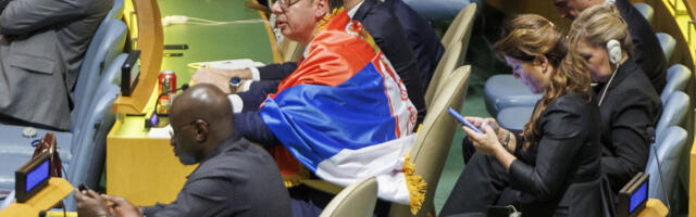Šta Brnabić nikad neće naučiti o Vučiću i Titu?