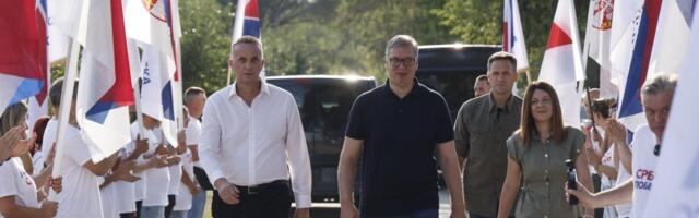 Vučić saopštio sjajne vesti! Od 1. avgusta jeftiniji lekovi, u septembru velike isplate penzionerima i novac za borce i socijalno ugrožene