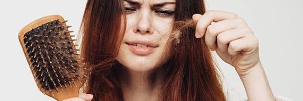 Prirodno rešenje za problem u obliku suve kose