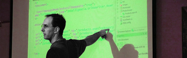 Smanjen broj specijalizovanih IT odeljenja u srednjim školama, prvi put od uvođenja