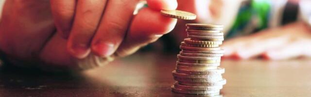 IMAM I JA JEDNU, OTKUPIO SAM JE PRE 10 GODINA! Društvene mreže podelile ljude zbog OVOG natpisa na novčanici: Nekima je simpatično, ja vidim krivično delo!