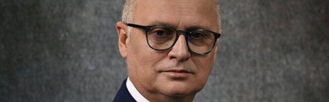 VESIĆ: NASTAVLJENA ISPLATA SUBVENCIJA ZA КUPOVINU AUTOMOBILA ZA TAКSISTE