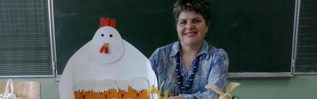 Učiteljica iz Svrljiga od medenjaka pravi umetnička dela: Kolačić kao Vilerov goblen, 3D jaje, šampanjac...