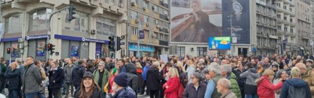 Građani i aktivisti blokirali Brankov most (FOTO, VIDEO)