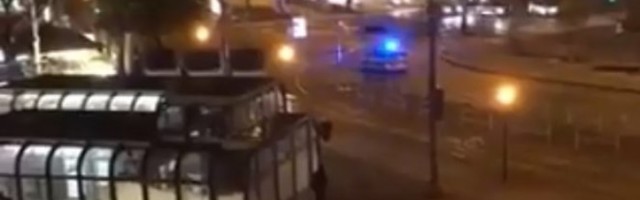 NEĆEMO DOZVOLITI DA NAS ZASTRAŠE! Peter Hanke poslao brutalnu poruku nakon terorističkog napada u Beču!