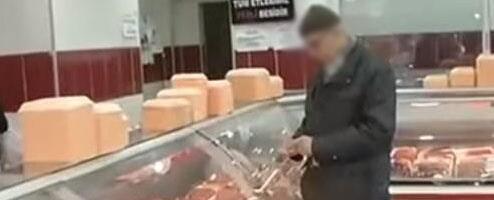 Ovo je prevara kakvu Srbija nije videla: Danima za 200 dinara iznosio kilograme mesa, na kameri nisu videli, ovako ga provalili