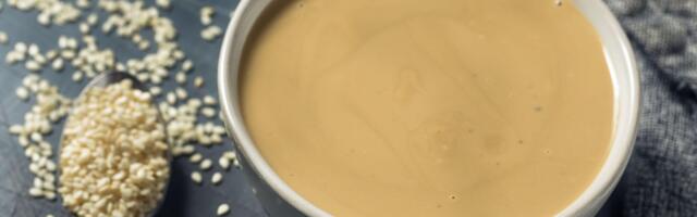 Tahini, recept za  kremasti eliksir iz susama koji menja sve u kuhinji