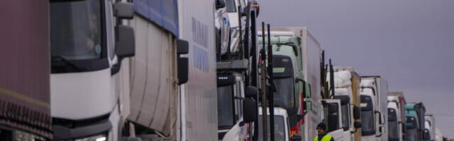 TOTALNI KOLAPS: Protesti zbog goriva PARALISALI državu – vojska UKLANJA BLOKADE! (VIDEO)