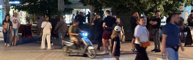 Maloletnici na skuterima jure centrom Novog Sada - neko treba da ih zaustavi