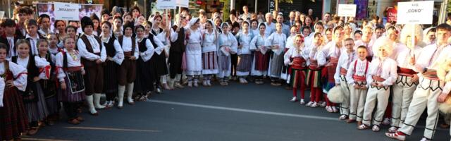 Kamp „Mladi čuvari tradicije“ okupio mlade Srbe iz dijaspore u Kruševcu