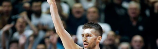 Gordić ostaje u Partizanu
