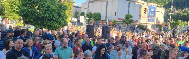 Protest-Da ne dišemo Duboko (VIDEO)