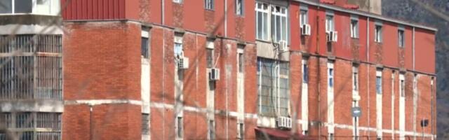 Skandal u spuškom zatvoru! Advokat branjenici doneo odelo za venčanje, a onda se srušio kad je policija ovo otkrila