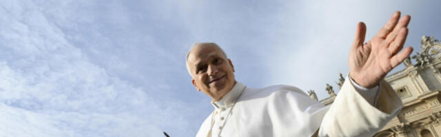 Ватикан спреман да буде домаћин мировних преговора о Украјини