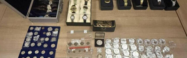 ​Прешево: цариници запленили непријављене драгоцености, нумизматику и наркотике
