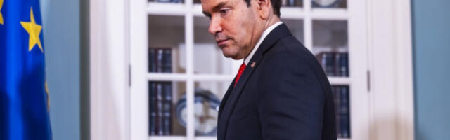 „Секретар свега” не жели да буде лице Трампових неуспеха