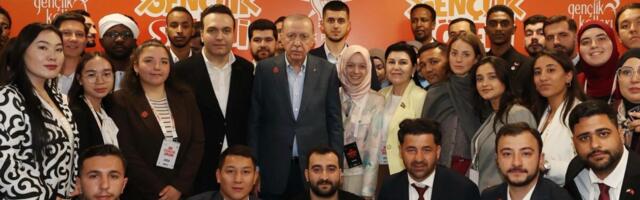 Delegacija Mladih SPP sa Predsjednikom Erdoganom na Kongresu Mladih AK Partije 18. Maja 2026.