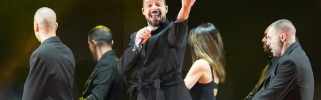 Srbi mu skidaju kapu! Riki Martin jednim potezom kupio naš narod za sva vremena, Informer zabeležio trenutak za istoriju!