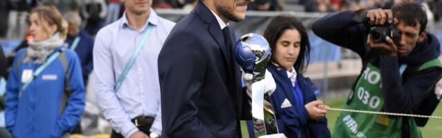 LEGENDA SELA NA KLUPU: Forlan novi selektor Urugvaja