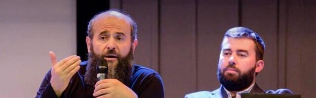 On je duboko i intenzivno razmišljao