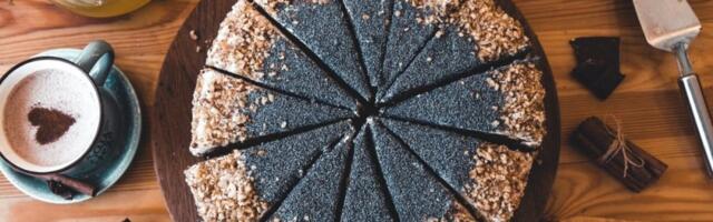 Posna plazma mak torta: Brzo se pravi još brže nestaje sa tanjira