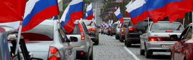 Ауто-колона у Нишу поводом Дана Русије 11. јуна