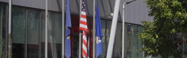 Ambasador SAD: Napredak u dijalogu sa Beogradom put da Kosovo zauzme pravo mesto