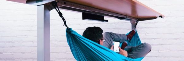 Ljuljaška za spavanje na poslu