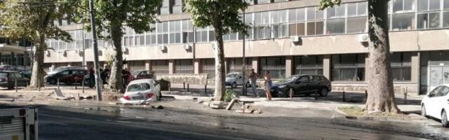 Beograd puca usled lošeg rukovođenja