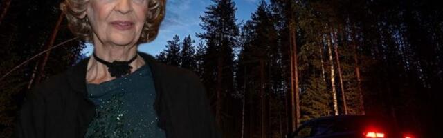 "HTEO JE DA UBIJE I MENE I SEBE!" Prezime Lepe Lukić krije MRAČNU TAJNU - reči seku poput žileta!