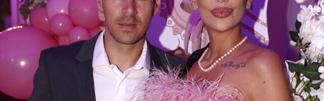 SPEKTAKL ZA NASLEDNICU! Prve slike sa rođendana Kaće Grujić i Marka Gobeljića na kojem se pojavio Vujadin Savić, torta na 5 spratova raspametila goste