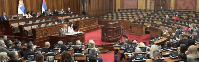 SEDNICA SKUPŠTINE SRBIJE: Poslanici pitali o pretnjama smrću Vučiću, NIS-u, Linglongu, porukama iz Zagreba