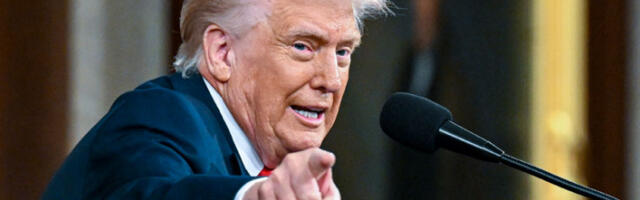 „Плаче као дете”: Доналд Трамп жестоко извређао холивудску легенду