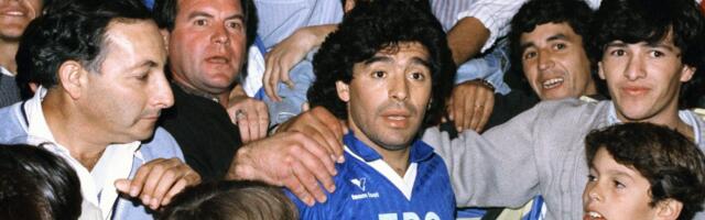Zašto se svakog četvrtka ispred Maradonine kuće stvara red?
