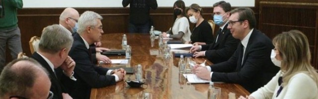 POSLALI NAM SVE, OD PCR TESTOVA DO GENERATORA ZA STRUJU I TO U VREDNOSTI OD 97.000 EVRA! Vučić se sastao sa ministrom spoljnih i evropskih poslova Slovačke!
