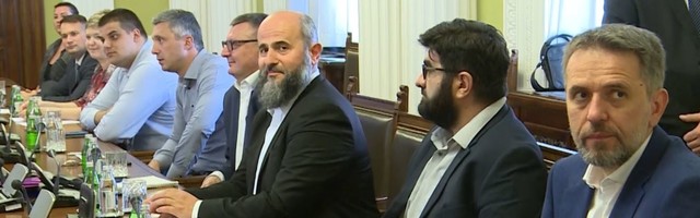 Završen sastanak Radne grupe za međustranački dijalog – Akademik Zukorlić: Manjinskim strankama olakšati učešće na izborima