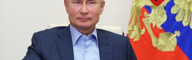 Putin poziva NATO da obustavi raspoređivanje raketa