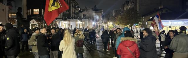 Na Đačkom trgu u Kragujevcu skup zbog represije u Novom Sadu