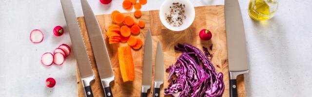 Zašto kupujete nove noževe? Ovaj kućni trik će ih zaoštriti za minut, a treba vam samo jedan kaiš