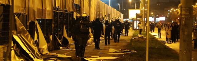 Kontejneri na putu, vandalizam i skandalozno izveštavanje tajkunske N1: Evo šta je obeležilo divljanje u Novom Sadu i Beogradu