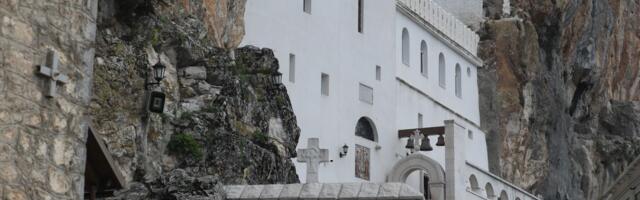 Prvi put idete u manastir Ostrog? Ne krećite na putovanje bez ovih važnih saveta