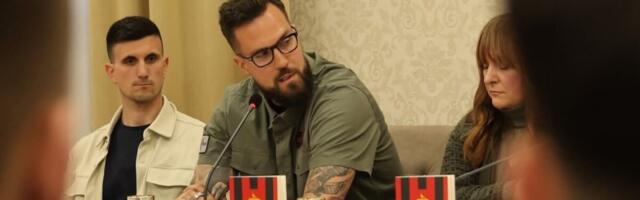 BEOGRADSKA PROMOCIJA ROMANA "DEVETKA": Profesor Koprivica, Ilija Stolica i Miroslav Raduljica govore o delu Jovana Simića