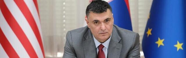 Basta: Hitno da se formira predmet i proveri imovina Dodika u Srbiji