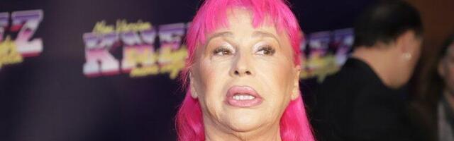 ZORICA BRUNCLIK KAO PLAVUŠA: Pevačica ŠOKIRALA izdanjem - ovakvu je nikad nismo videli! (VIDEO)