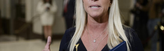 HAOS U TRAMPOVOM POKRETU: Poznata republikanka donela radikalnu odluku nakon pretnji smrću njenom sinu!